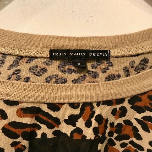 Urban Outfitters Cheetah Leopard Crop Top Cross - Picture 3 of 4